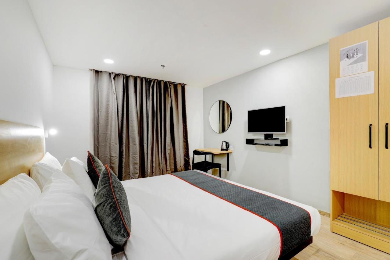 Готель Super Townhouse Rajyash Rise Sarkhej Екстер'єр фото